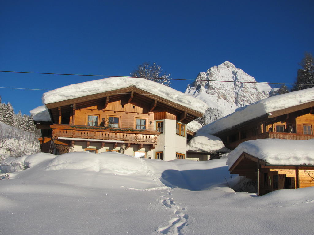 Ferienwohnung Haus Breithornblick Maria Alm am Steinernen Meer Exterior foto
